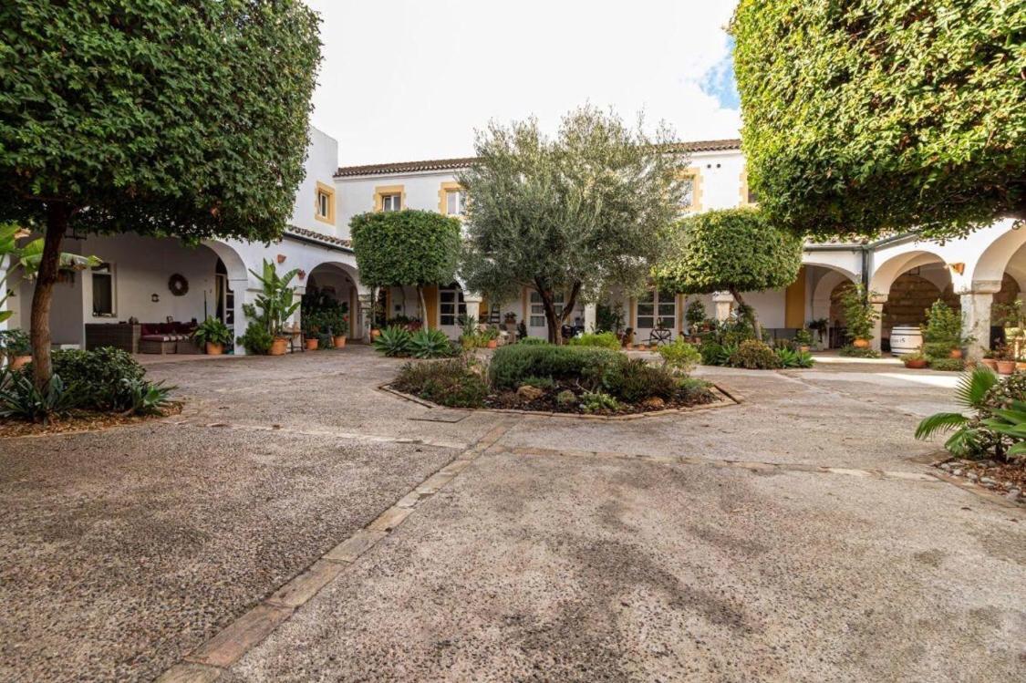 Loft Bodega San Blas Con Porche Y Parking Jerez de la Frontera Eksteriør billede